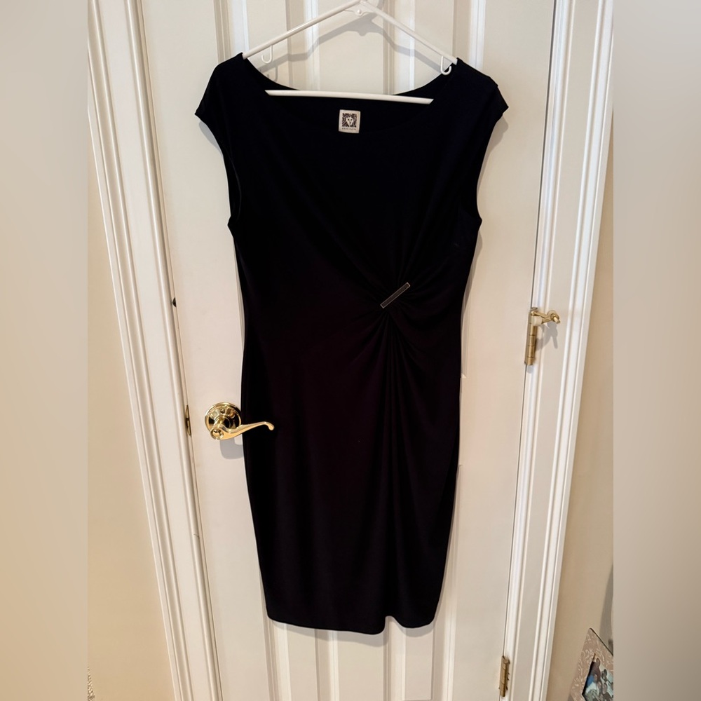 Black dress , size 8, great condition, perfect for holidays, parties, dinner out